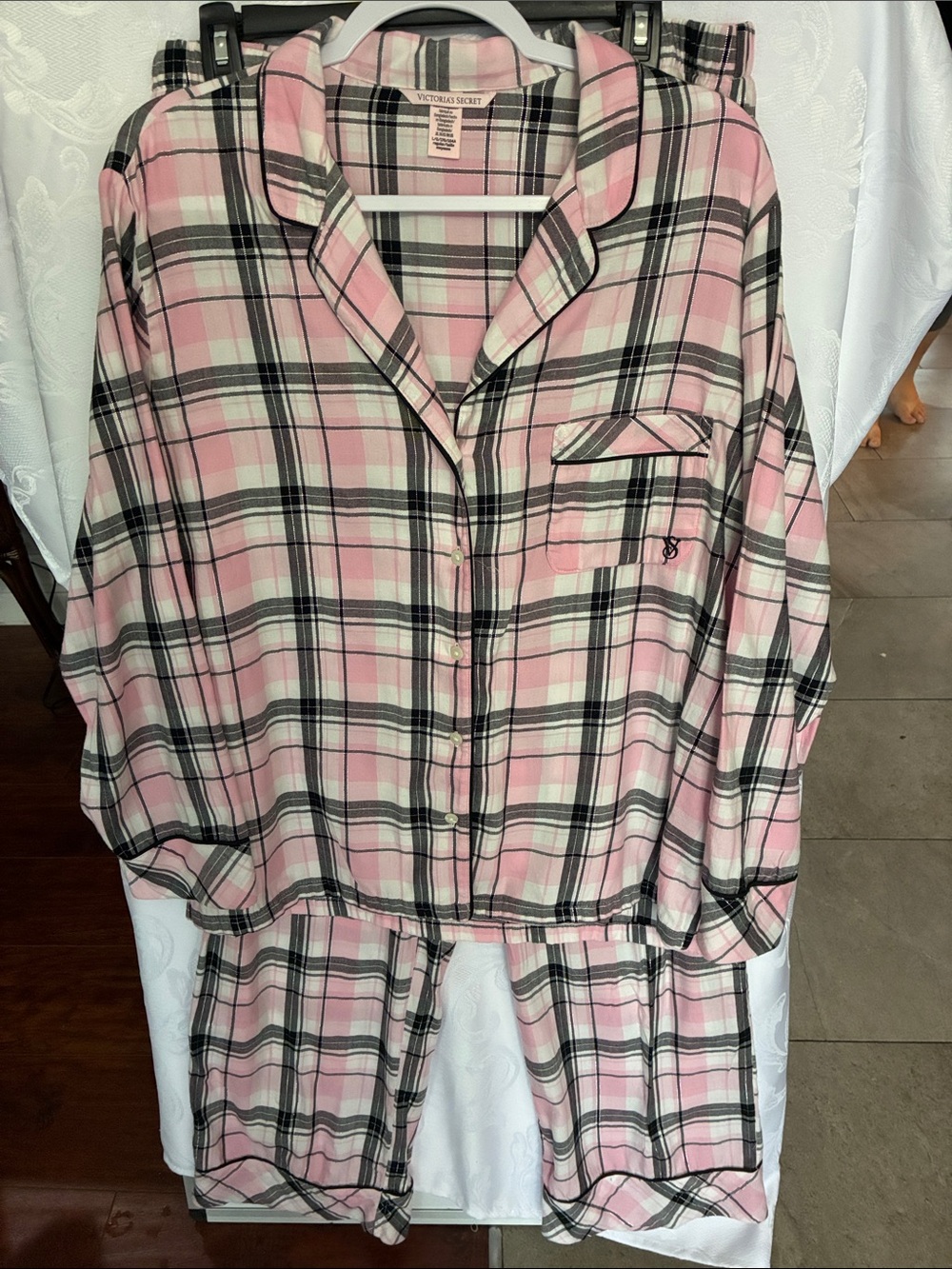 Victoria's Secret Pink & Black Plaid Women’s Pajama Set